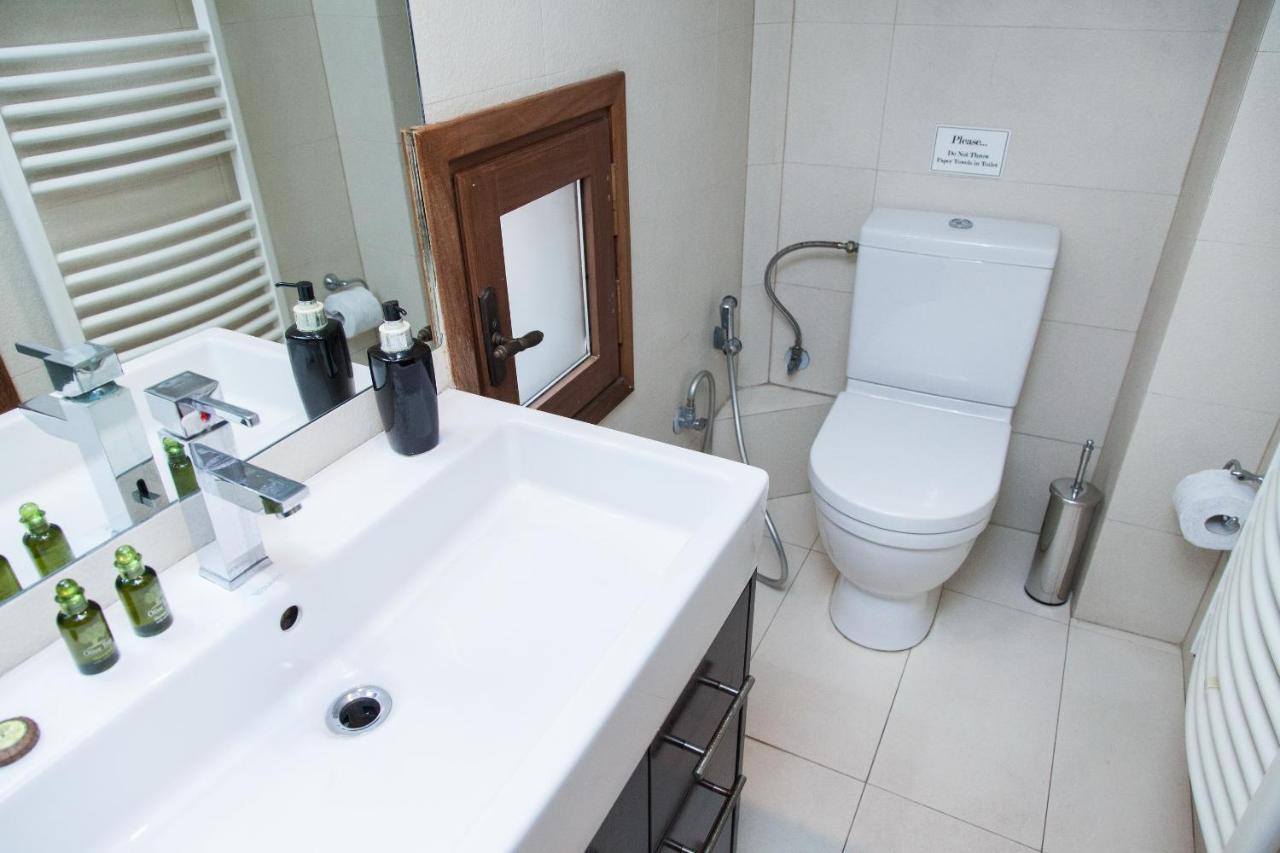 דירות אתונה Unique Apt W/ Veranda Walking Distance To Sites מראה חיצוני תמונה
