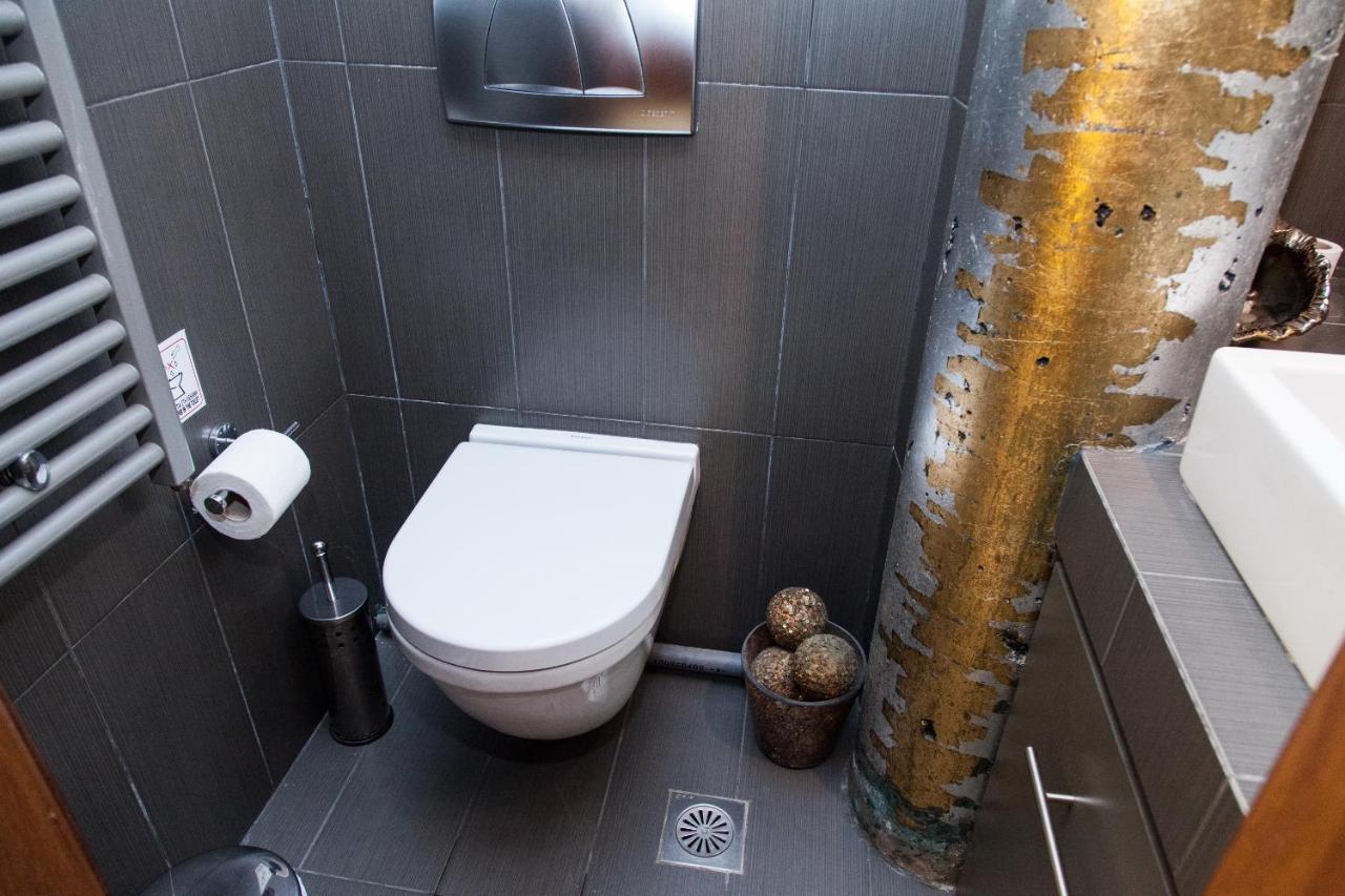 דירות אתונה Unique Apt W/ Veranda Walking Distance To Sites מראה חיצוני תמונה