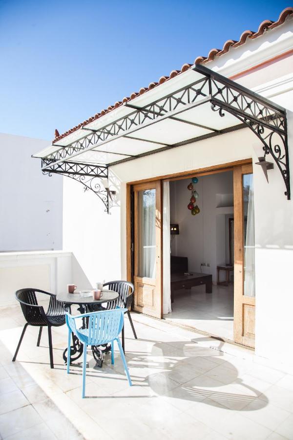דירות אתונה Unique Apt W/ Veranda Walking Distance To Sites מראה חיצוני תמונה
